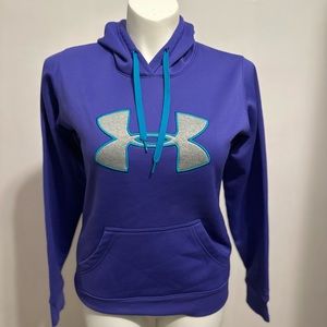 Women’s under armour storm hoodie. Size medium
